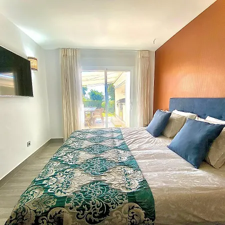 Cristo Beach, Apartman *