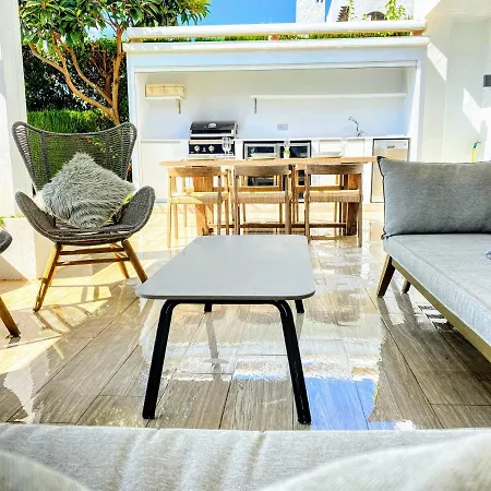 Apartman Cristo Beach, *
