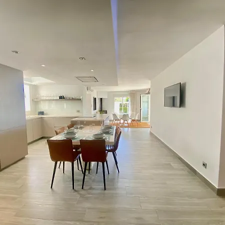 Apartman Cristo Beach, *